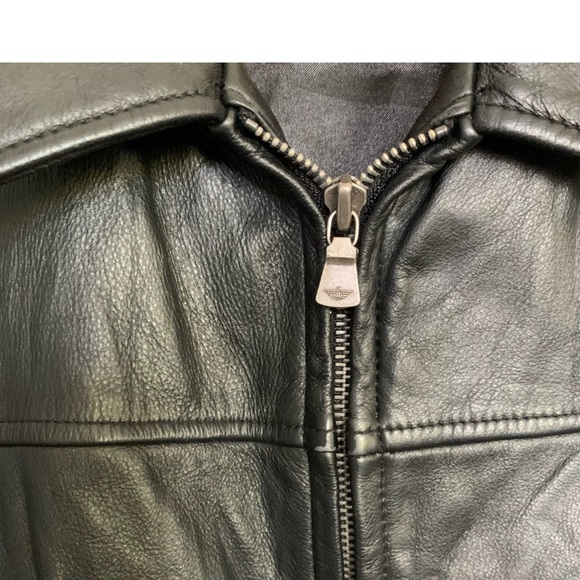 Dockers Ladies Vintage Leather Jacket Size Medium. - Picture 5 of 7